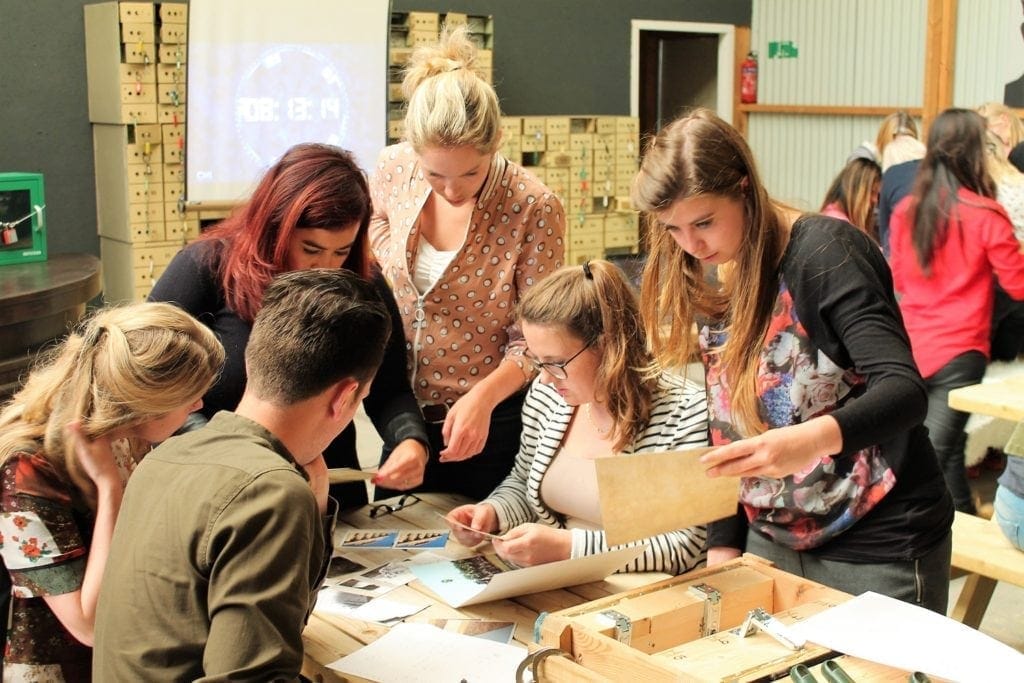 The Monk Escape Challenge, Activiteiten voor jongerenreizen