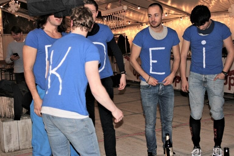 Battle of the sexes quiz team outing amsterdam