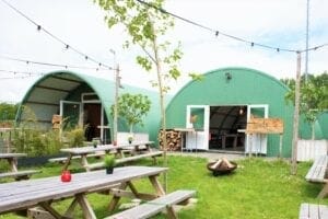 Terrace 1.5 meter distance meeting room