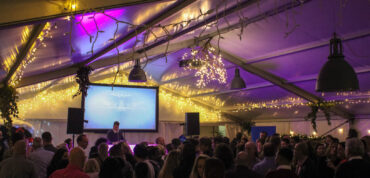 client cases van bedrijfsuitjes beachclub feest Deutsche Bank
