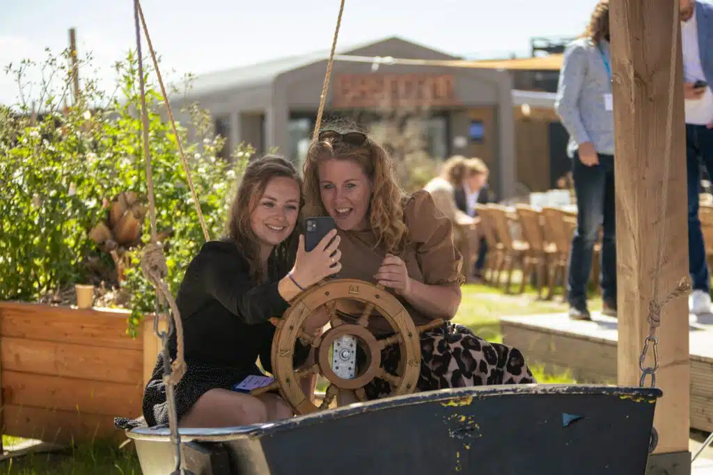 MEET & CONNECT op locatie