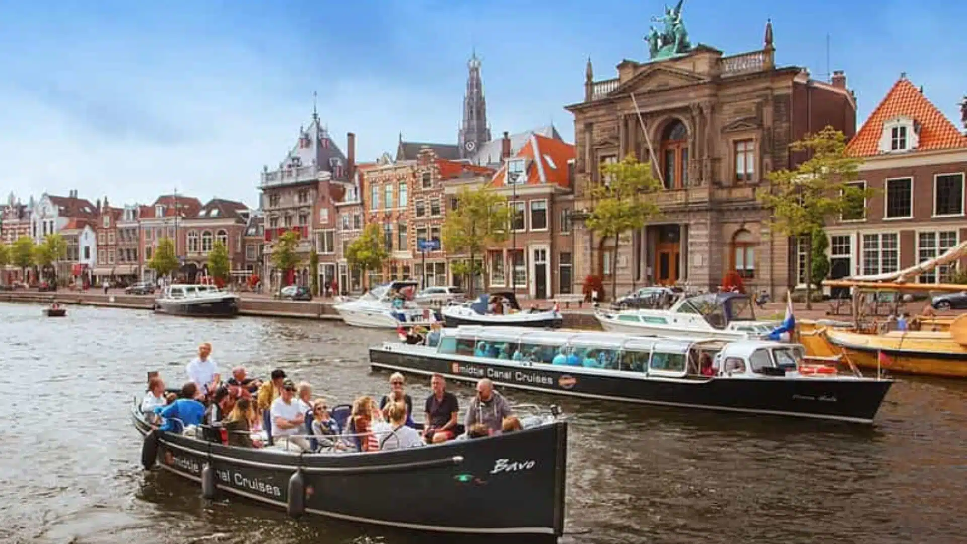 Rondvaarten in Haarlem Nederland boottocht