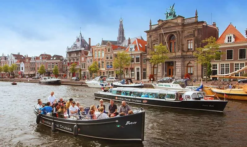 Rondvaarten in Haarlem Nederland boottocht