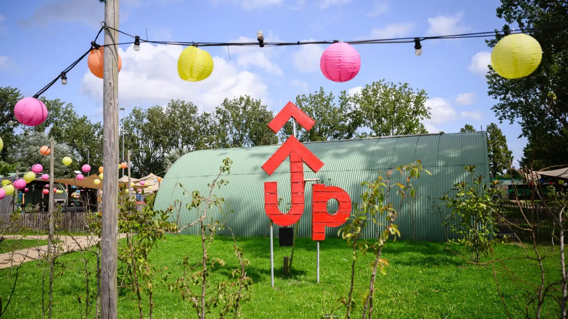 Bedrijfsfestival locatie Amsterdam, UP logo