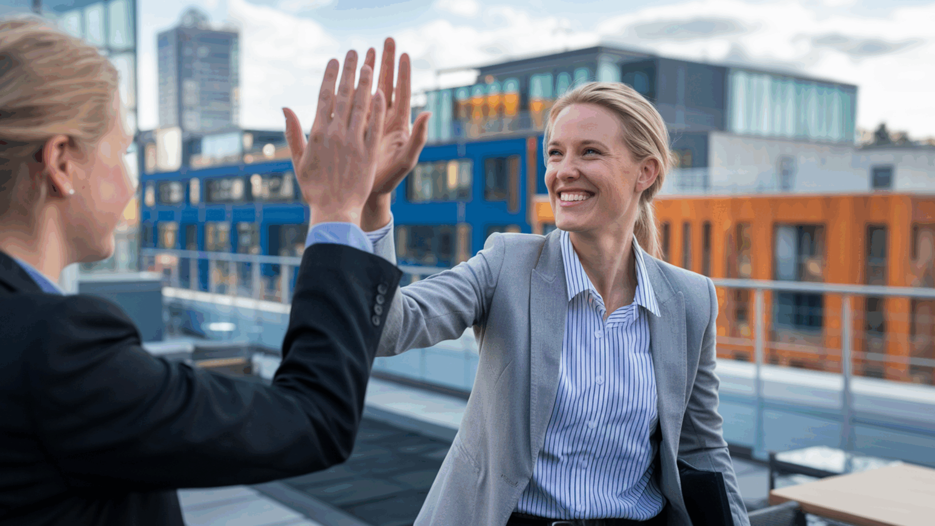 Top Team Building Venues in Amsterdam 2025