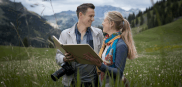 Boost Creativity: Team Offsite Guide 2025