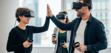 Free-Roam VR experiences: immersive teambuilding